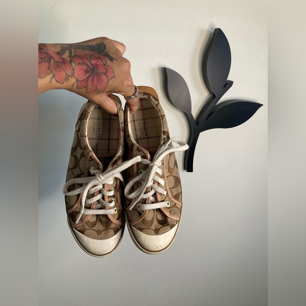 Coach Pink Leather Hardware Sneakers With Gold Metal Detailing